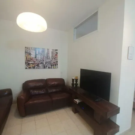 Lovely Apartment Premium Location Ramat Gan Exterior photo