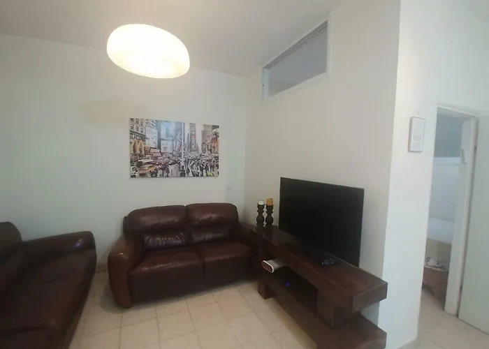 Lovely Apartment Premium Location