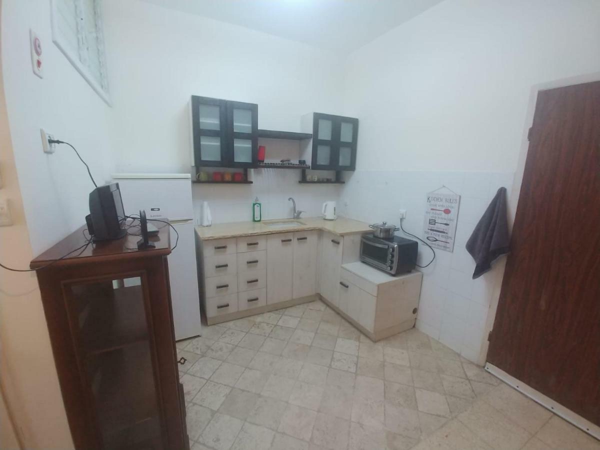 Lovely Premium Location *